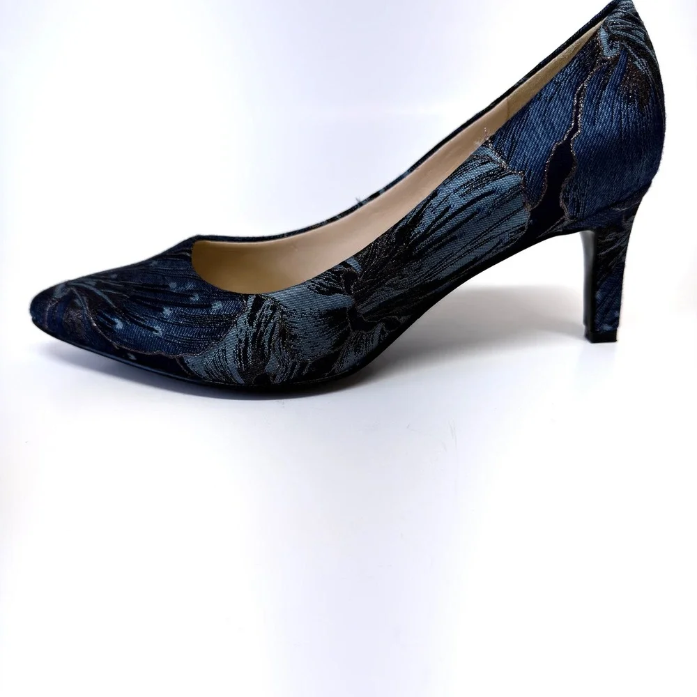 Nine West Eara Blue Black Floral Jacquard Pointed Toe Pumps Heels NW7EARA 6.5M - Picture 6 of 9
